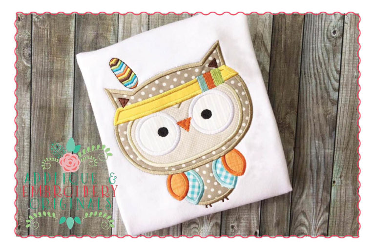 071 Owl with Native Feathers Applique Design