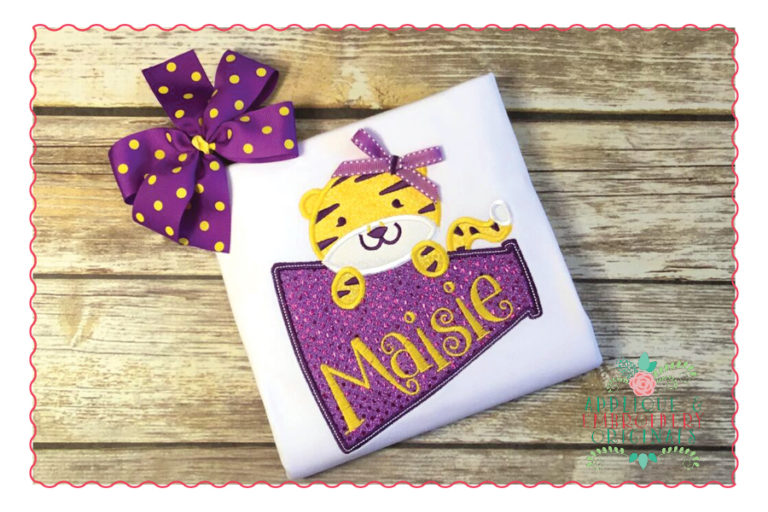 1448 Tiger Megaphone Football Mascot Applique Design