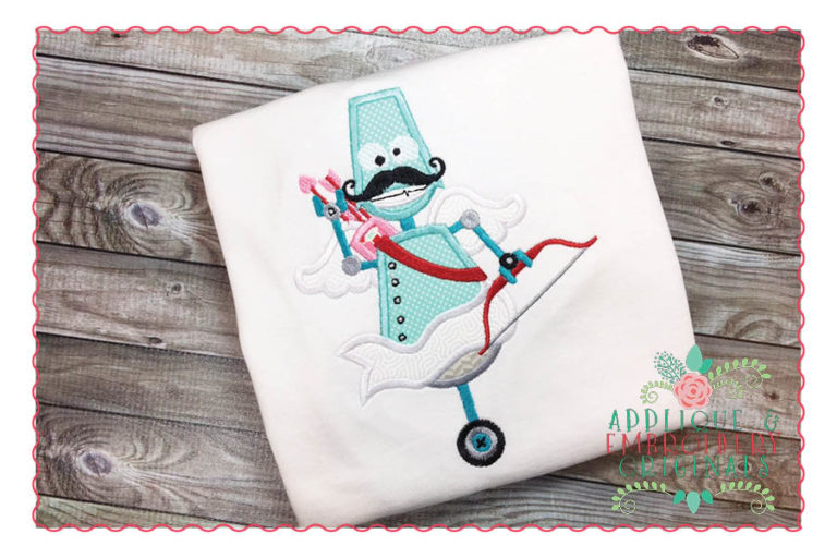 177 Robot Cupid Applique Design