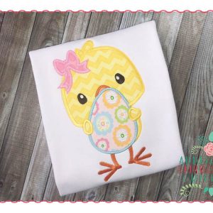 225 Chick Girl with Egg and Bow Applique Design