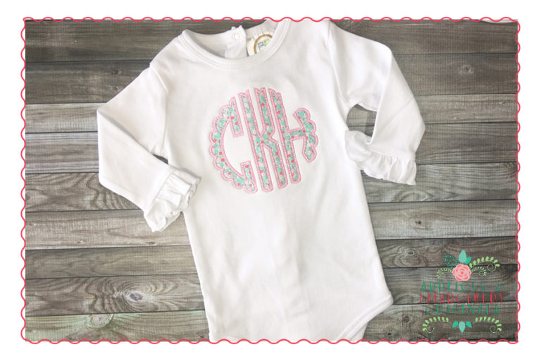 383 Scallop Circular Monogram Font - Image 5