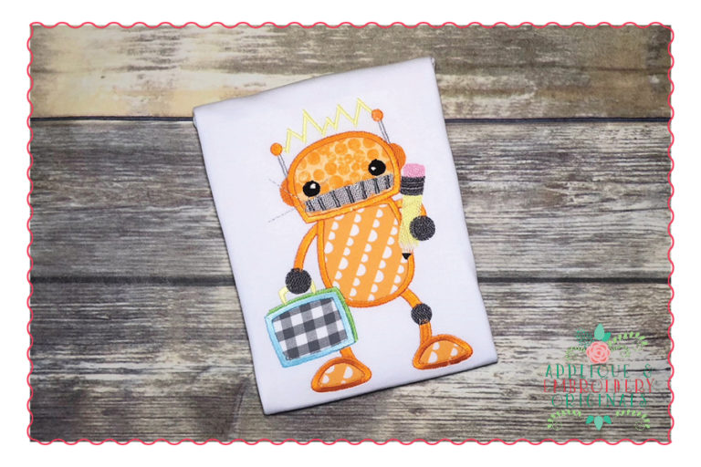 417 Robot with Pencil Lunchbox Applique Design