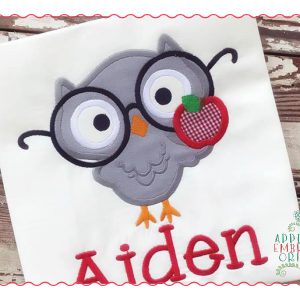 422 Owl Apple Applique Design