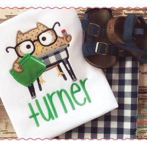426 Owl Book and Pencil Desk Applique Design
