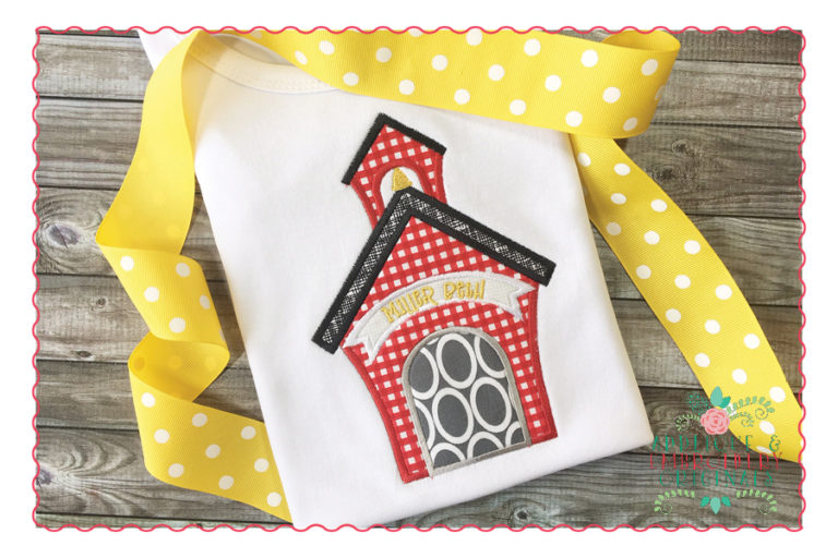 440 School House Applique Design