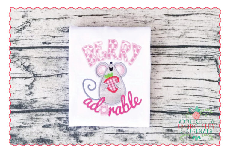 460 Strawberry Mouse Adorable Applique Design