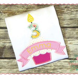 494 Birthday Candle Cupcake with Banner Applique Design