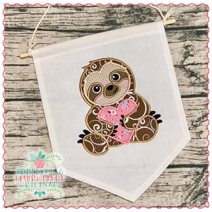 1403 Sloth Heart Applique Design
