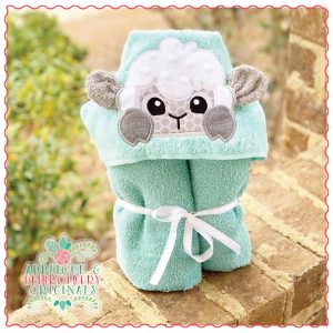 1634 Lamb Boy Hooded Towel Design