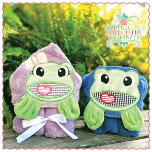 1717 Frog Boy & Girl Hooded Towel Set Applique Design
