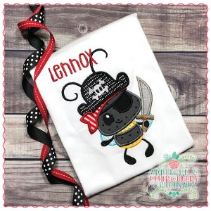 1728 Pirate Bee Applique Design