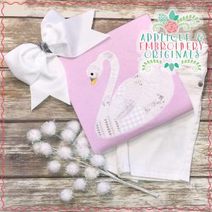 2028 Patchwork Swan Applique Design