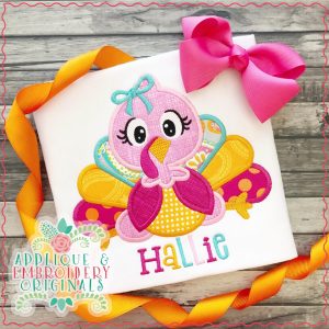 2137 Turkey Sitting Girl Applique Design