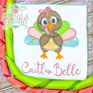 2139 Turkey Standing Girl Applique Design