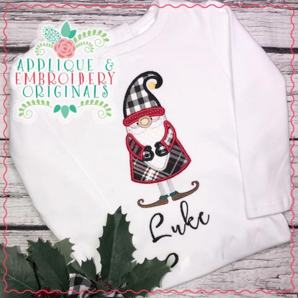 2251 Gnome Folded Hands Applique Design - Image 2