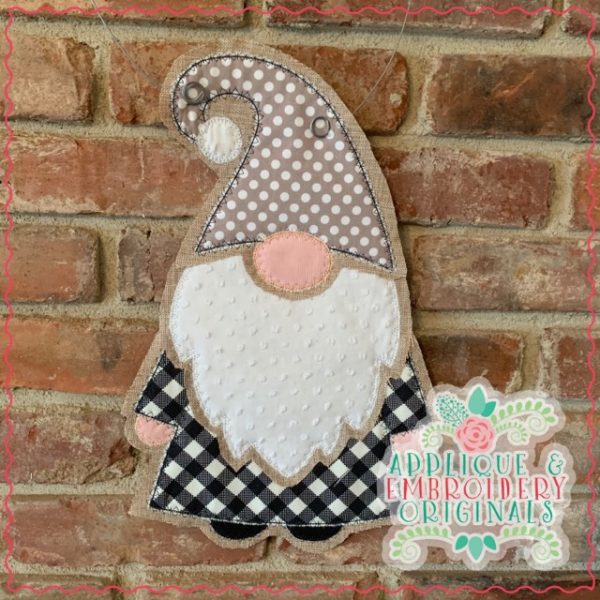 2383 Gnome Door Hanger In-The-Hoop Design - Image 2