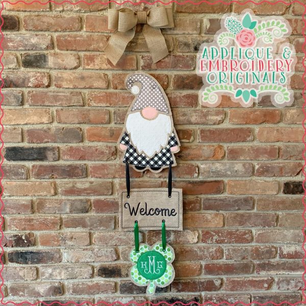 AEO 2424 Plaque & Clover Interchangeable for Gnome In-The-Hoop Design - Image 2