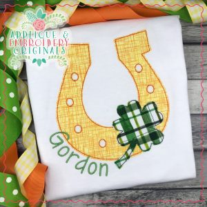 2421 Horseshoe Clover All-In-One Applique Design