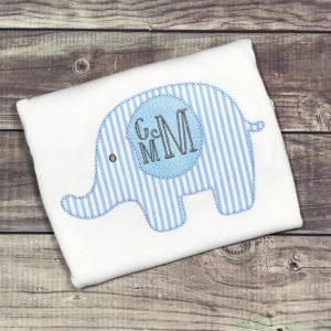 2624 Elephant Monogram Vintage Frame Applique Design