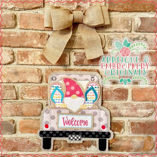 2928 Gnome with Flip Flops Tab Interchangeable Design for Truck - Image 3