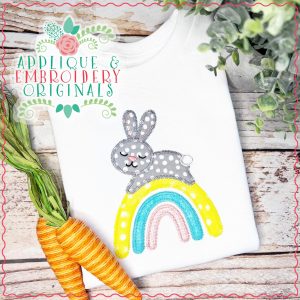 3194 Bunny on Rainbow All-In-One Applique Design